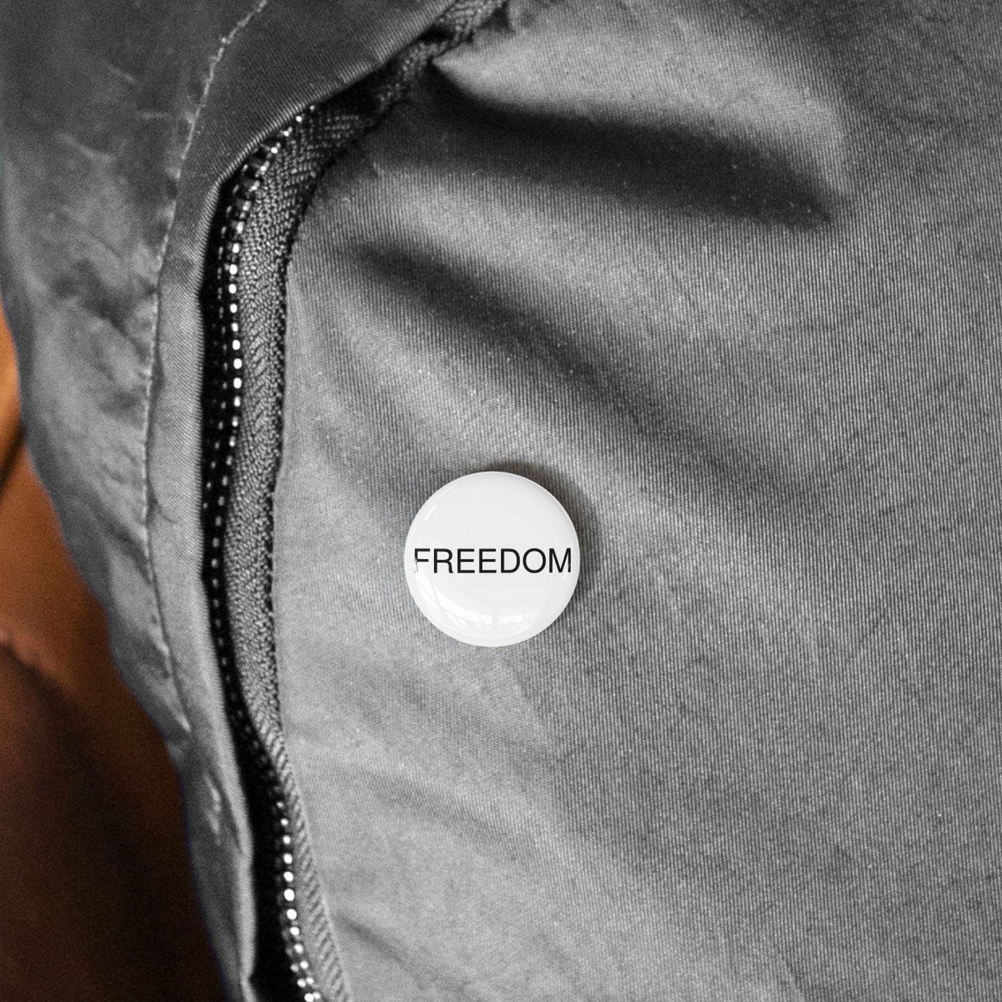 Freedom Round Pins - Customizable Enamel Badges, Vintage Accessories, Ideal for Gifts, Celebrations, Statement Jewelry, Denim Flair